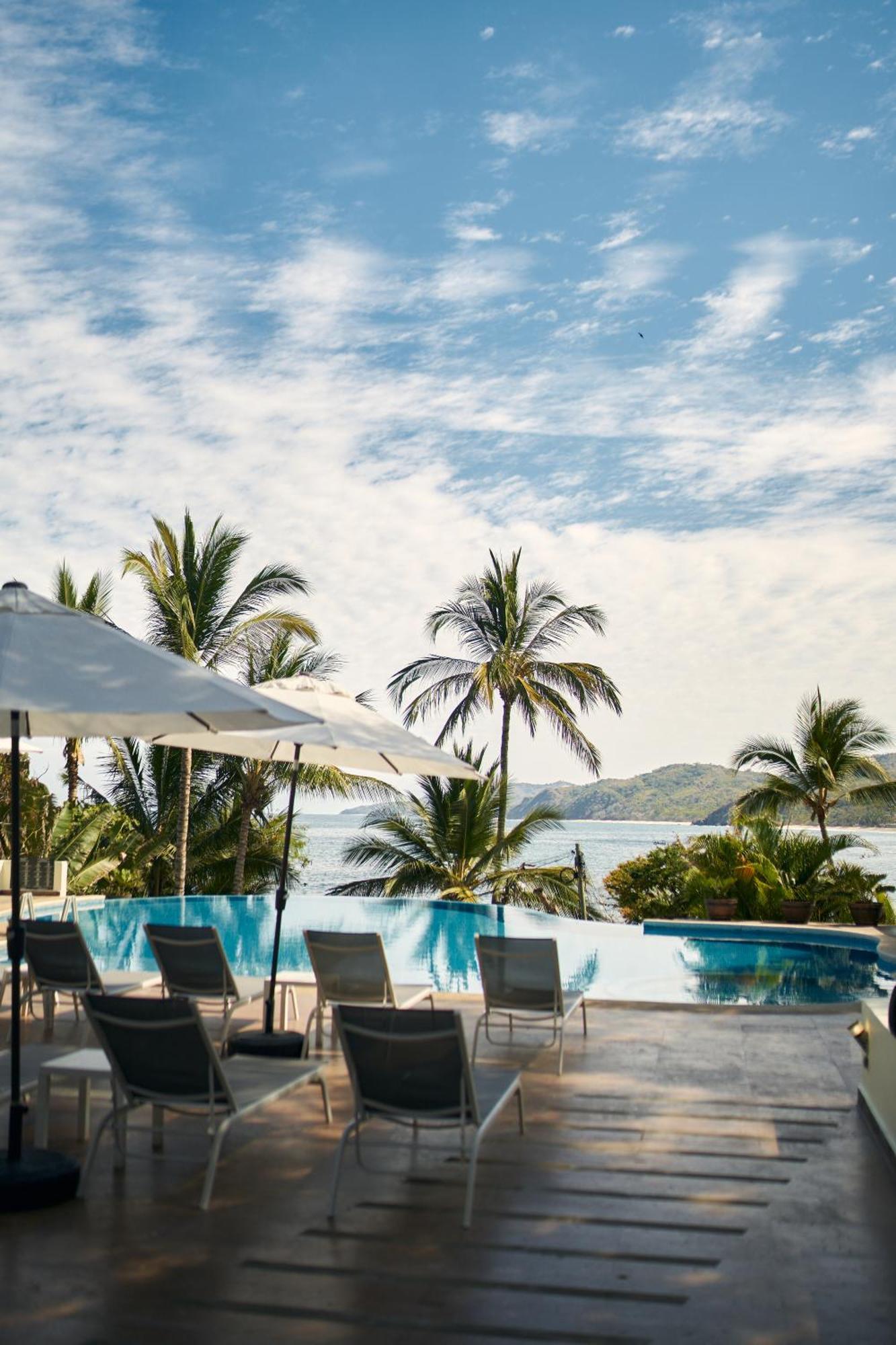 Ysuri Sayulita - Beachfront Hotel ภายนอก รูปภาพ